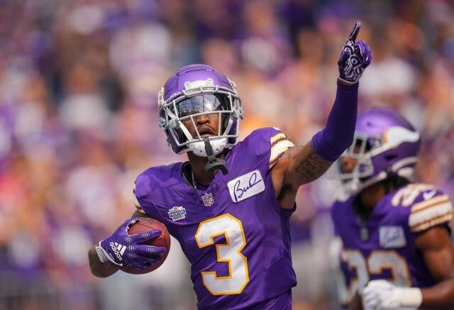 Jordan Addison Signed Minnesota Vikings Color Rush Specialty Jersey (Beckett) WR