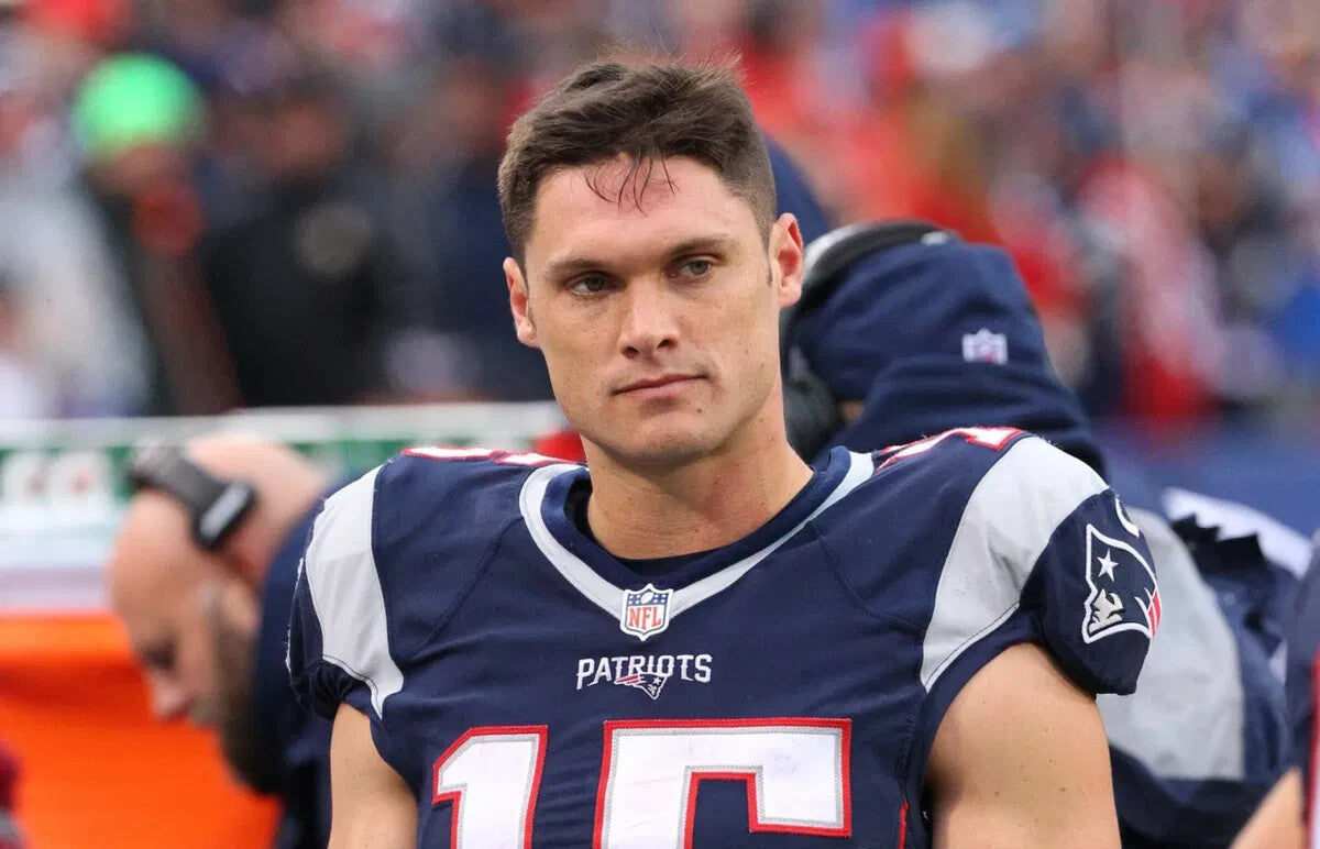 Chris Hogan Signed New England Patriots Jersey Inscribed "2X SB CHAMP" (JSA)