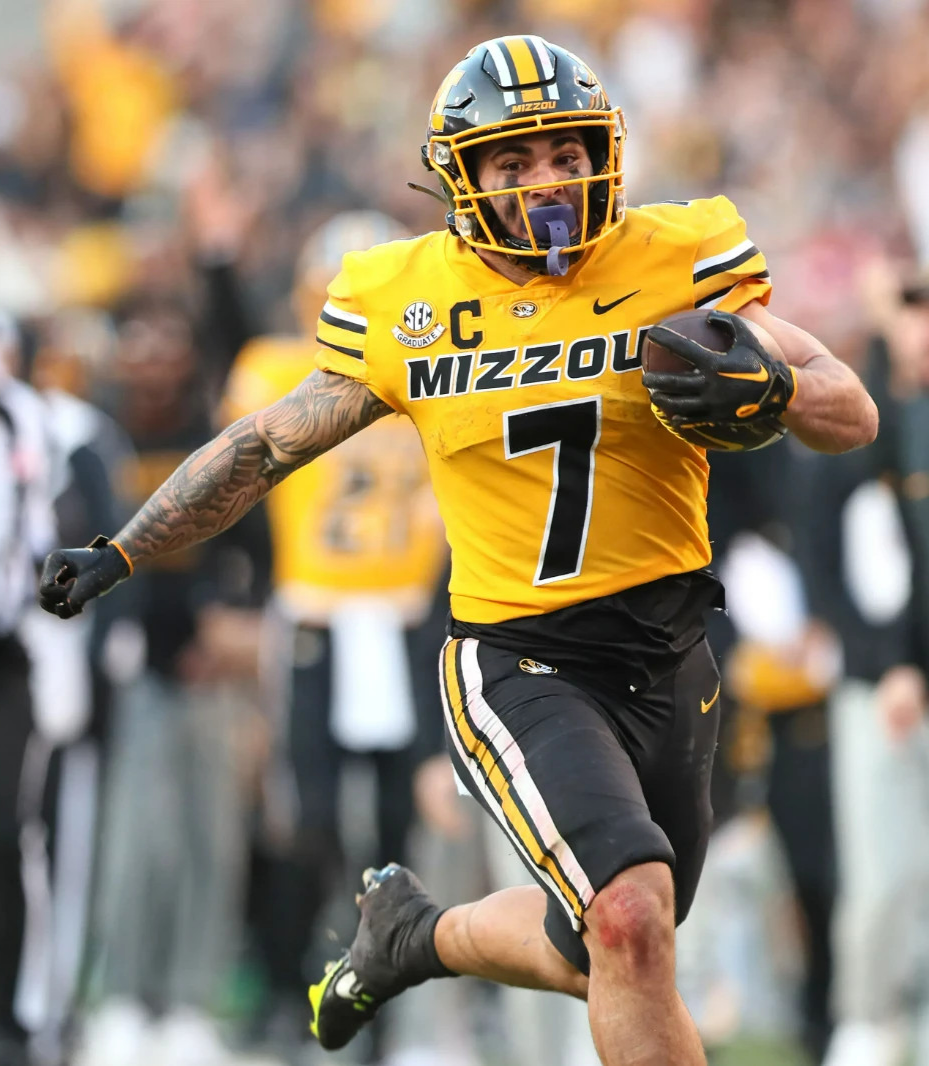 Marcus Carroll Signed Missouri Tigers Jersey (Beckett) 2024 Mizzou Starting R.B.