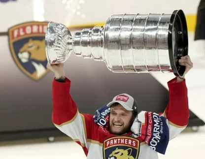 Aleksander Barkov Signed Florida Panthers Jersey (Beckett) 2xStanley Cup Champs