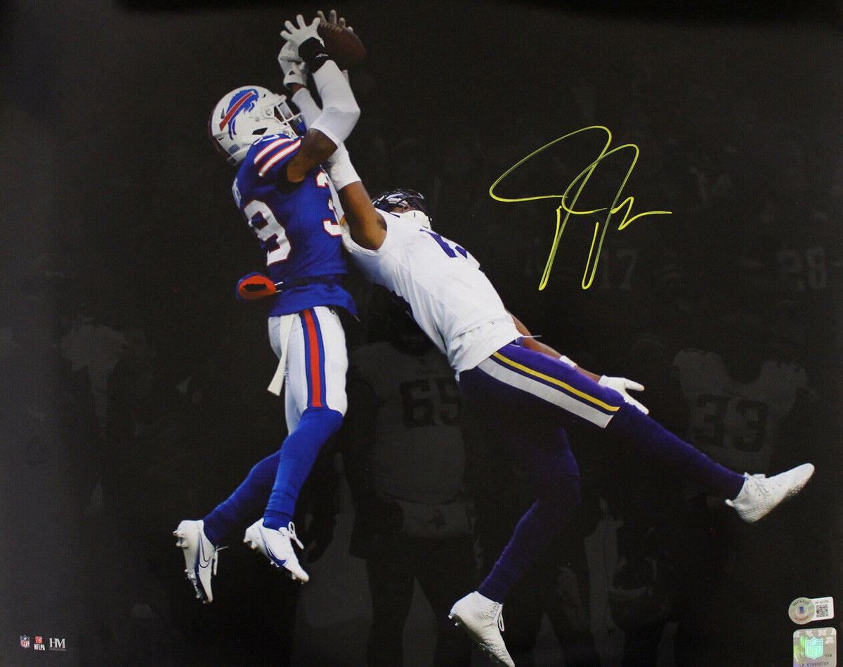 Justin Jefferson Autographed Minnesota Vikings 16x20 Photo Beckett 39042