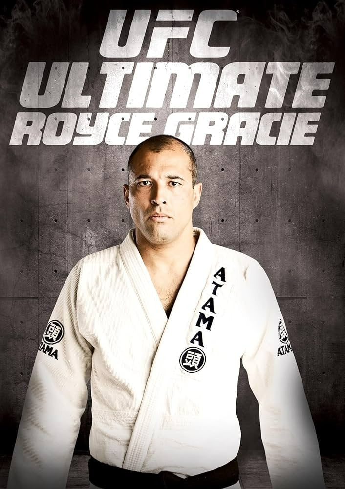 Royce Gracie Signed Brazil MMA Glove Inscribed "UFC 1, 2 & 4 Champ" (Beckett)