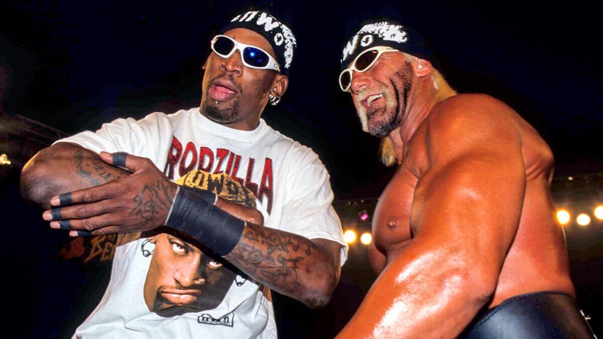 Hulk Hogan & Dennis Rodman Signed W.W.E. "Hulkamania" T-Shirt (PIA)