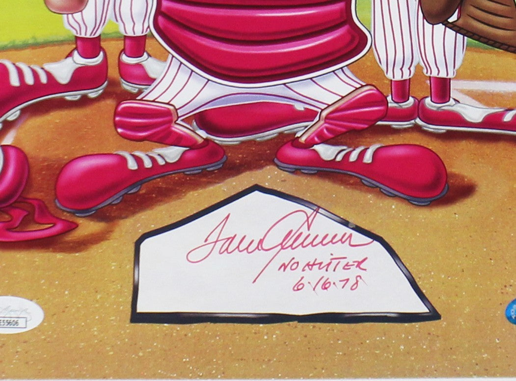 Tom Seaver Signed Cincinnati Reds Unframed Looney Tunes MLB Photo - No Hitter