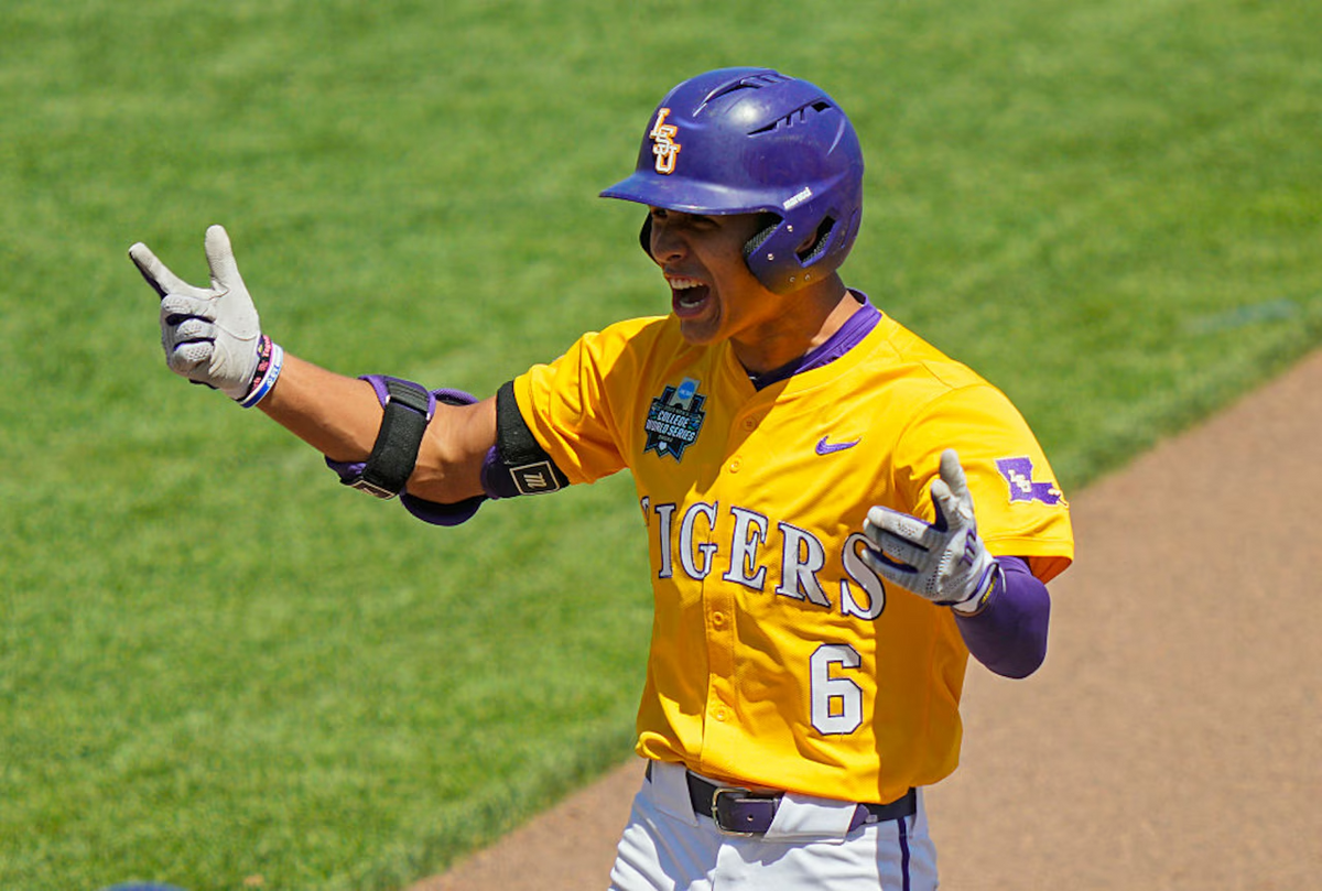 Derek Curiel "2025 National Champs" Signed LSU Tigers Purple Jersey (Beckett)