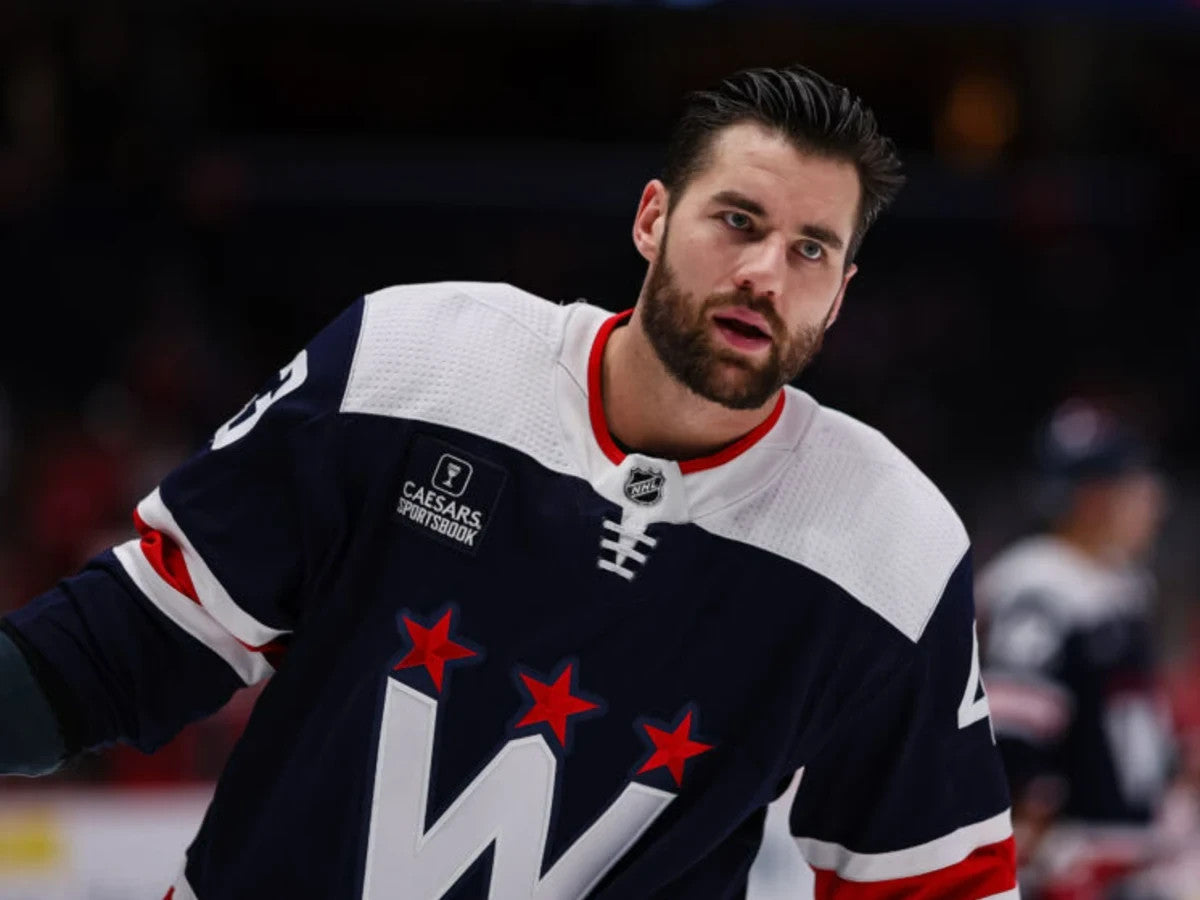 Tom Wilson Signed Washington Capitals Jersey (JSA COA) 2018 Stanley Cup Champ