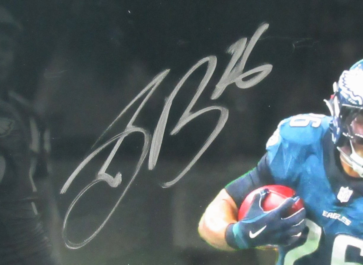 Saquon Barkley Signed/Auto 16x20 Photo Philadelphia Eagles Framed PSA 200015