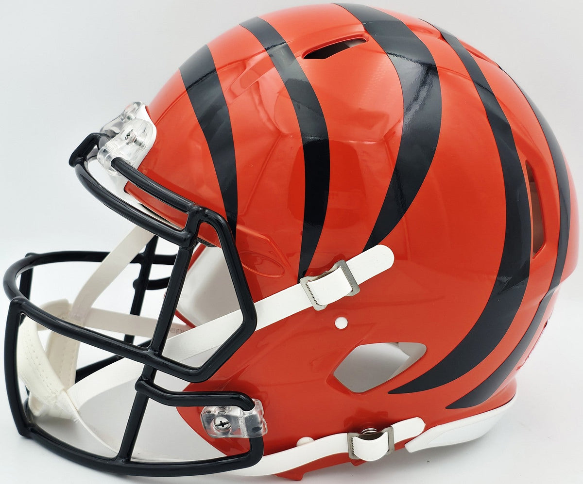 Ja'Marr Chase Signed Bengals Orange Full Size Authentic Speed Helmet Beckett Wit