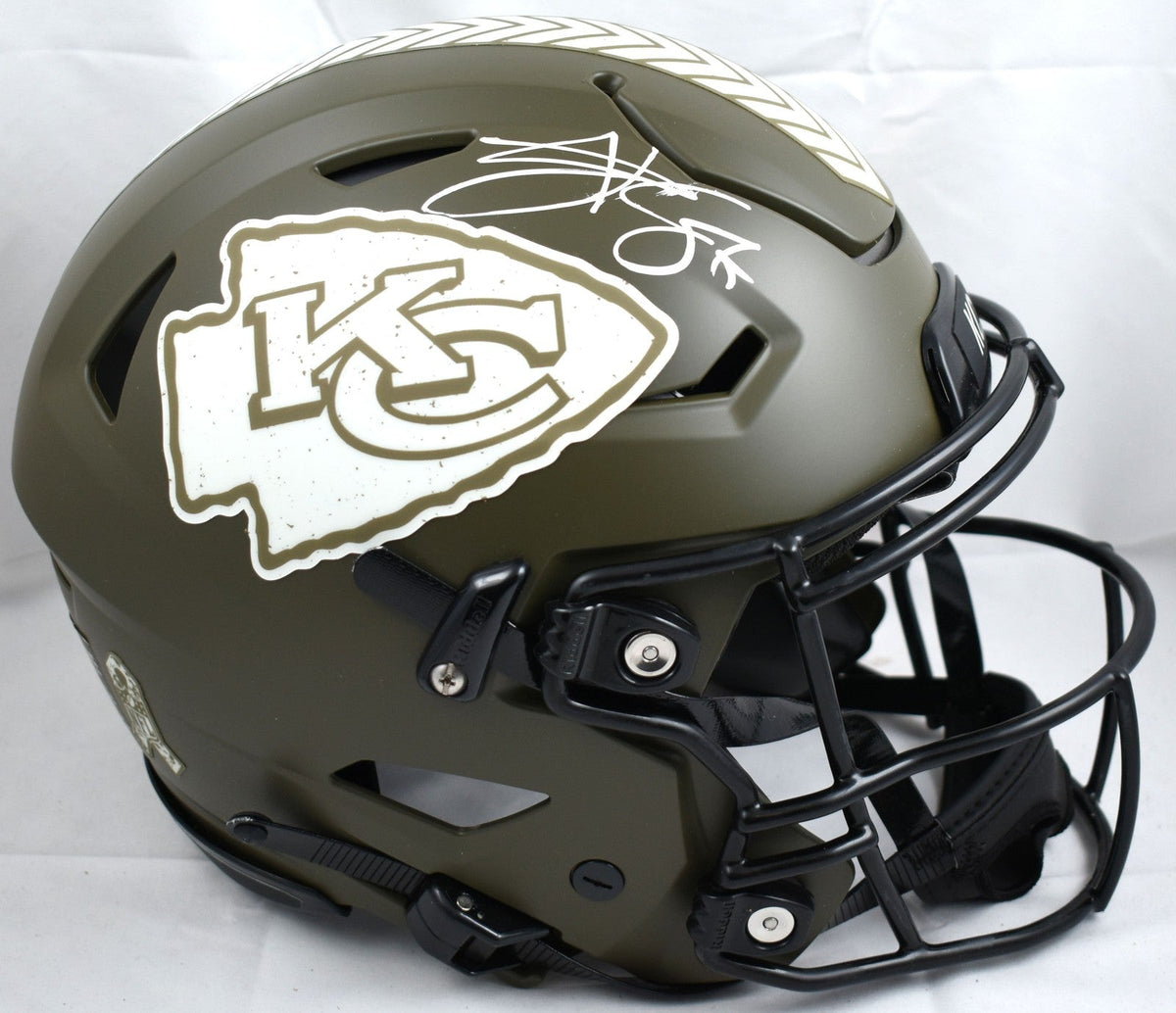 Travis Kelce Signed Chiefs F/S Salute SpeedFlex Helmet- Beckett W Holo *Smeared