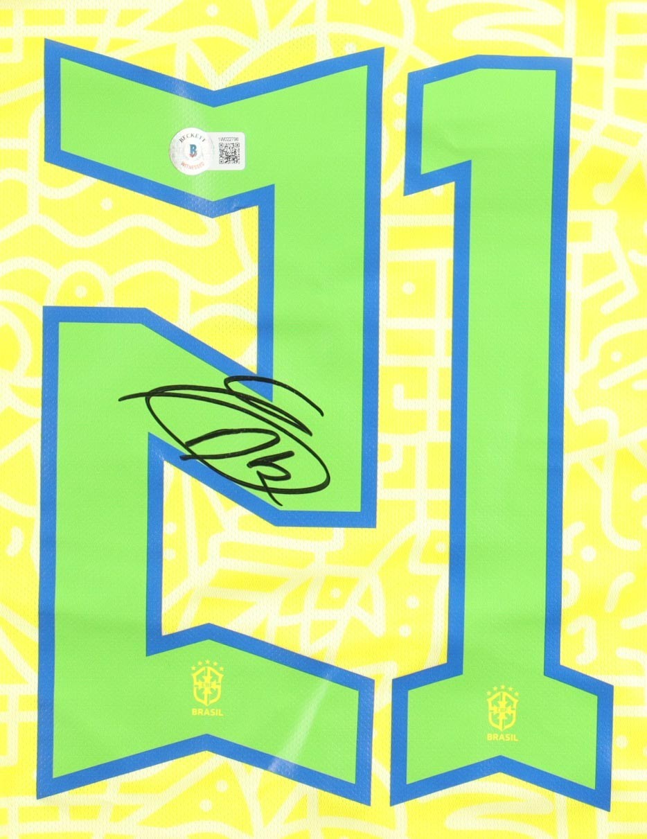 Endrick Signed Brazil National Team Jersey (Beckett) Striker UEFA Super Cup:2024
