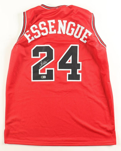 Noa Essengue Signed Bulls Jersey (Beckett) Chicago 2025 1st Rnd Pick #12 Overall