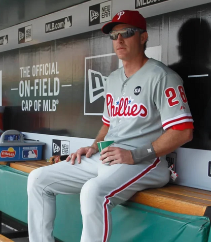 Chase Utley Signed Philidelphia Phillies Jersey (Beckett)2008 World Series Champ