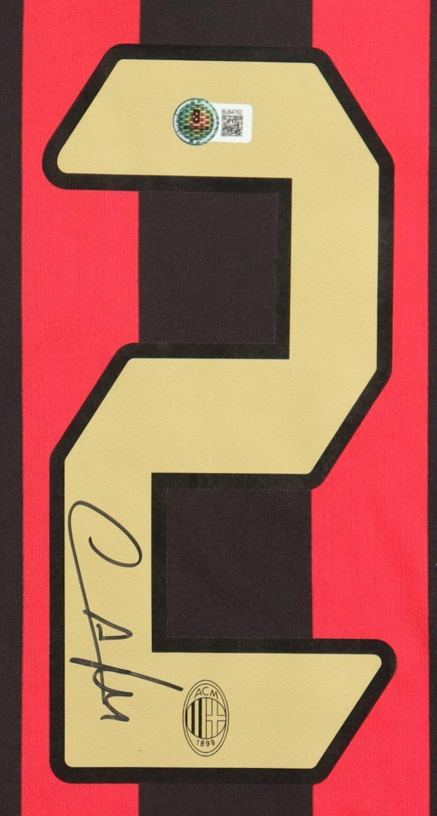 Cafu Signed AC Milan Jersey (Beckett) 2xFIFA World Cup Champion/ Brazil Ntl Team