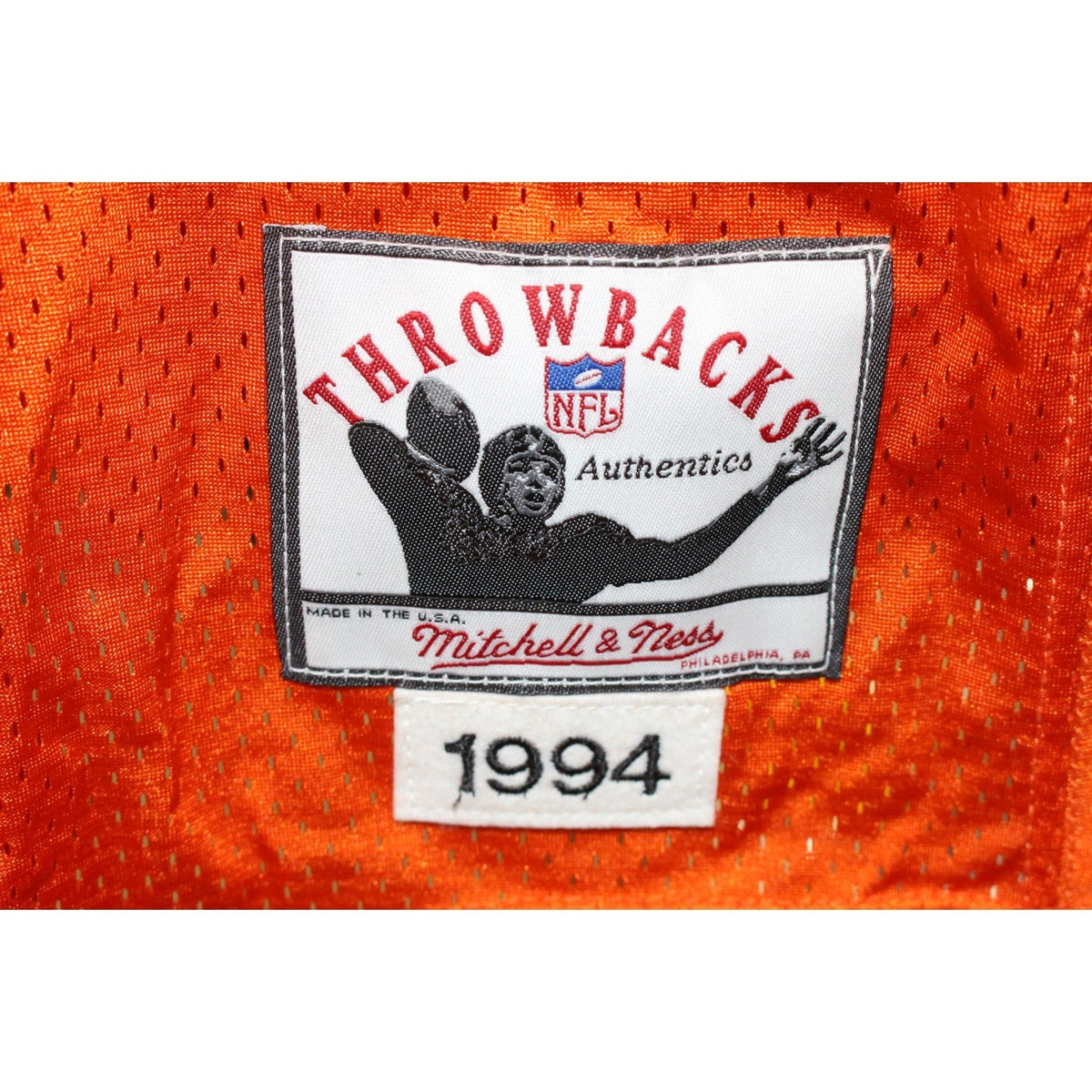 John Elway Signed Denver Broncos M&N Orange sz 48 Jersey Mounted Memories 51336