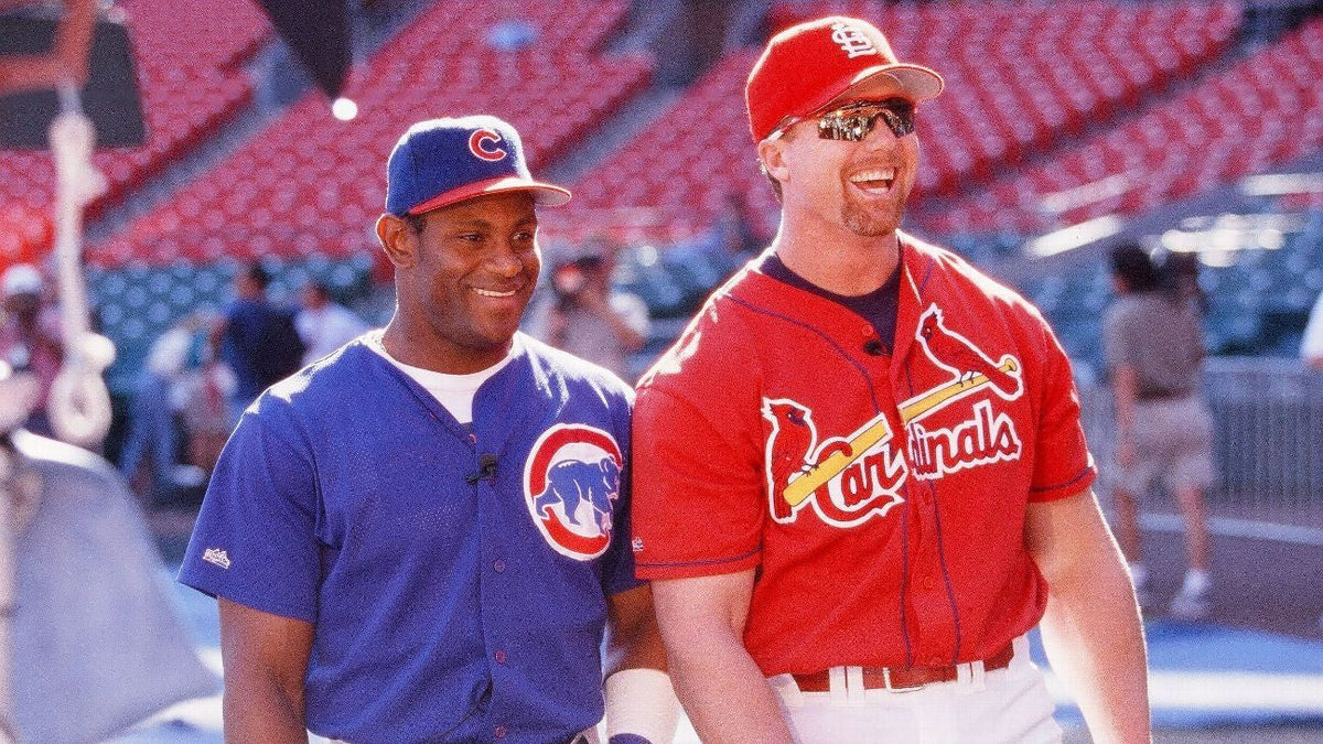 Sammy Sosa & Mark McGwire Signed Louisville Slugger Bat (Beckett) 1998 H.R. Race