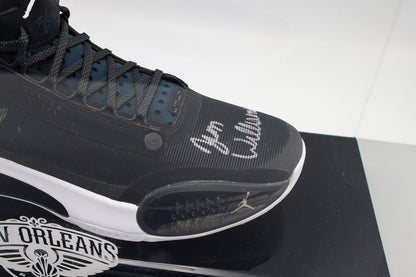 Zion Williamson New Orleans Pelicans Signed Nike Shoe (Fanatics COA)