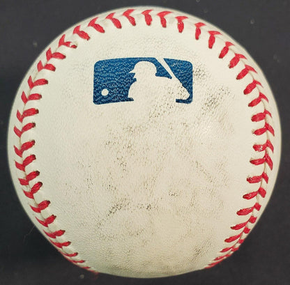 Greg Maddux Signed ML Baseball (JSA COA) 355 Wins / 3371 Strikeouts Cubs/ Braves
