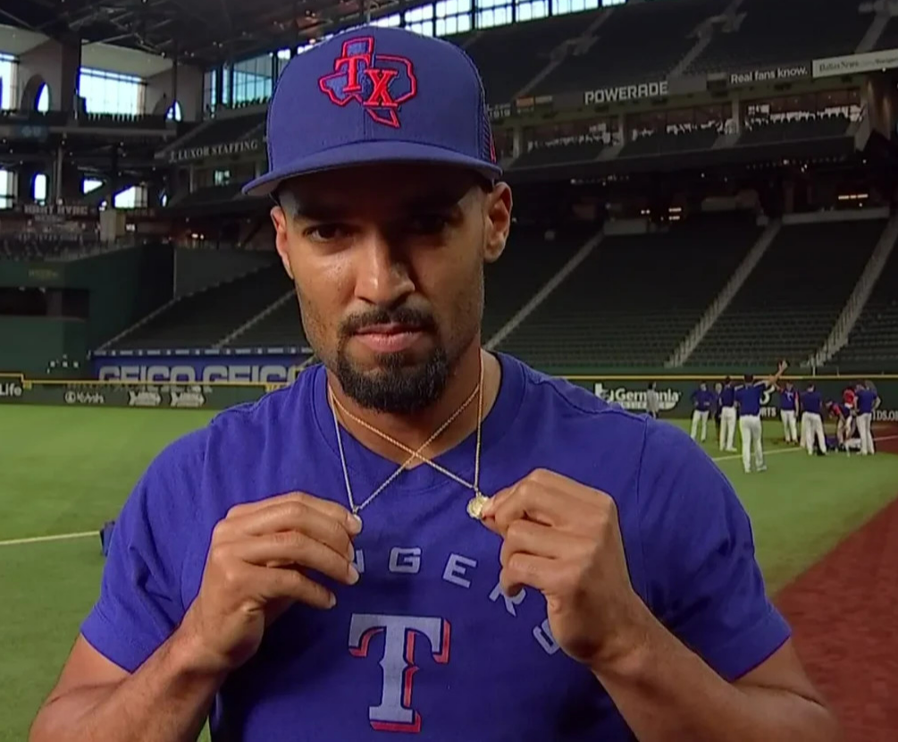 Marcus Semien Signed Texas Rangers Custom '2023 World Champs' Jersey (Beckett)