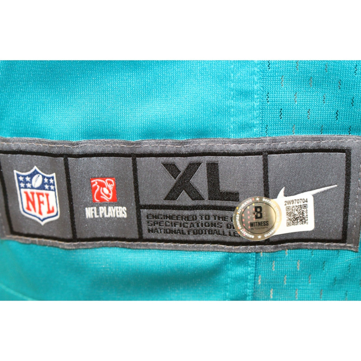 Travis Hunter Signed Jacksonville Jaguars Nike XL Jersey Beckett Witness 51415