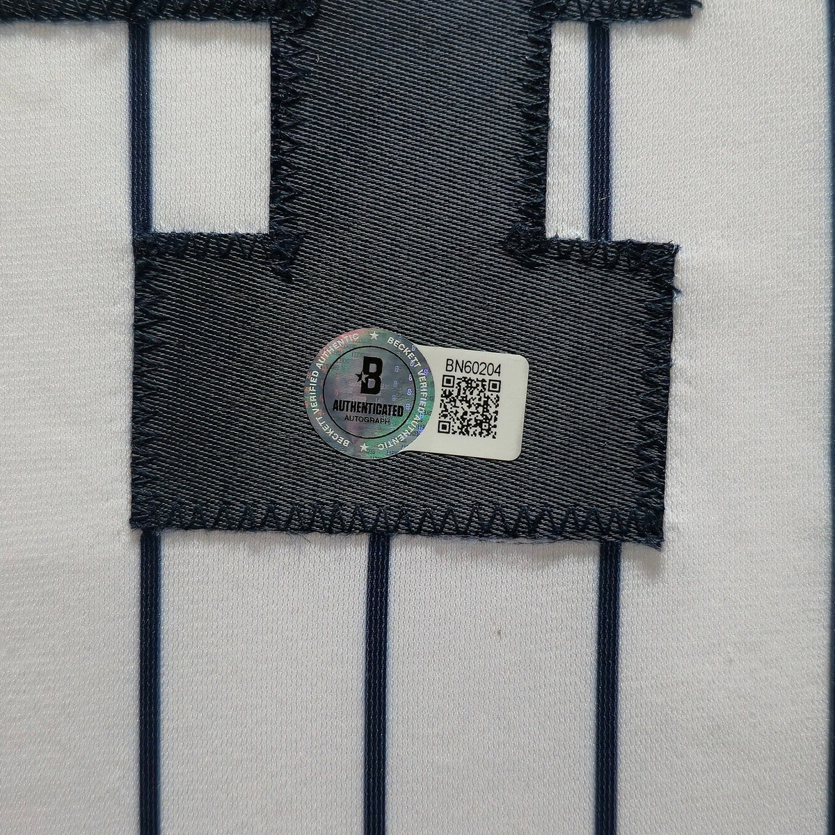 FRAMED N.Y. YANKEES MARIANO RIVERA AUTOGRAPHED SIGNED INSC JERSEY BECKETT HOLO