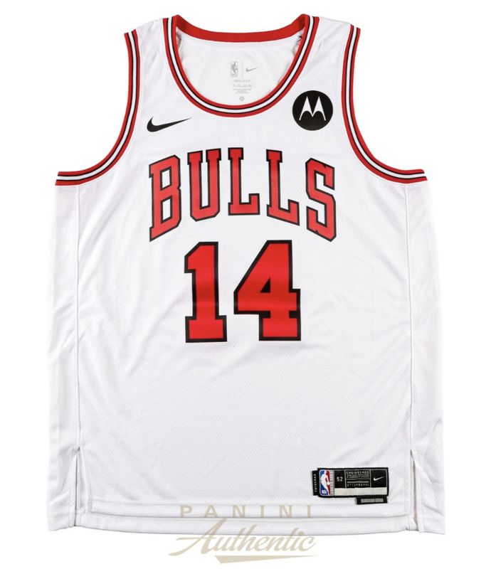 Matas Buzelis Autographed Chicago Bulls White Association Edition Jersey Panini