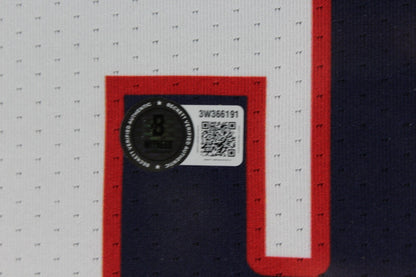 Diana Taurasi Autographed UConn Huskies GameDay Greats Framed Jersey Beckett