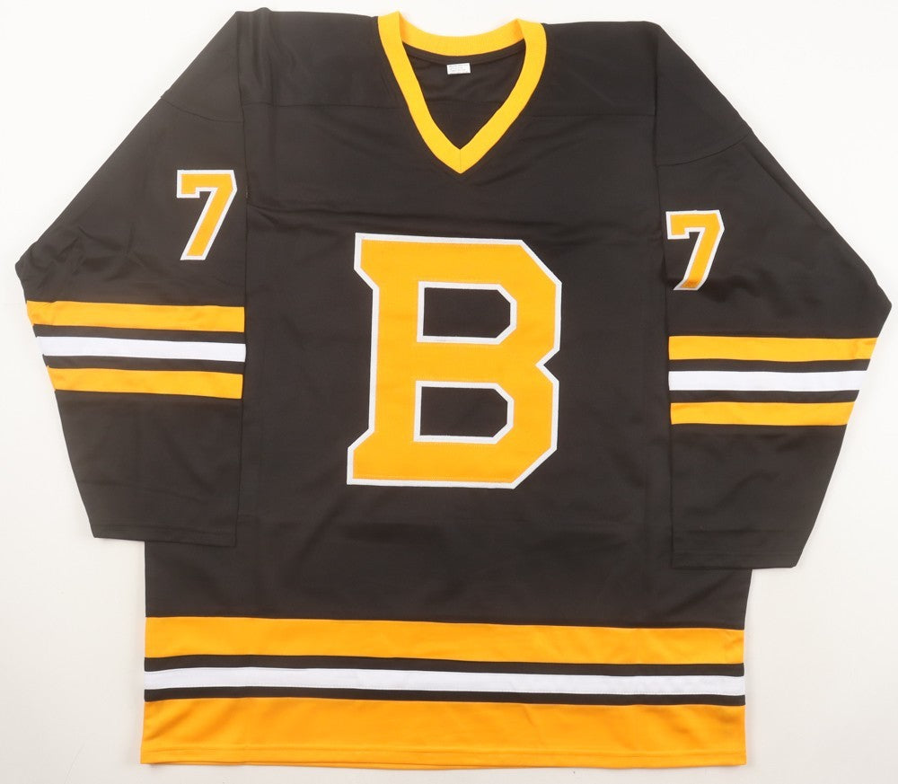 Ray Bourque Signed Boston Bruins Throwback Jersey (JSA COA) 19xAll Star/ Defense