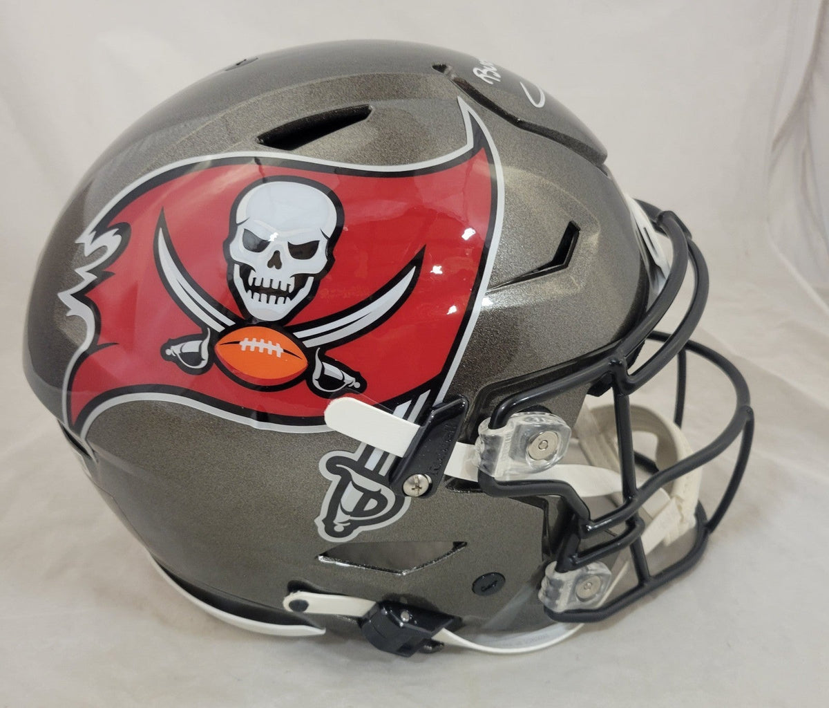 BUCKY IRVING SIGNED TAMPA BAY BUCCANEERS F/S SPEEDFLEX AUTHENTIC HELMET BAS