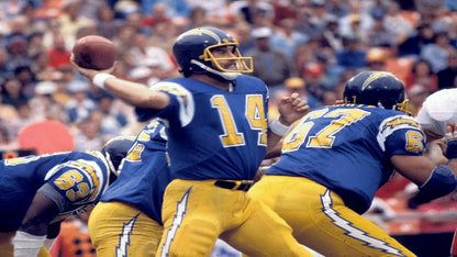 Dan Fouts Signed San Diego Chargers Jersey (PSA) 6xPro Bowl Q.B. 254 TD's