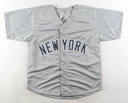 Bernie Williams Signed New York Yankees Jersey (Beckett) 1998 Batting Champion