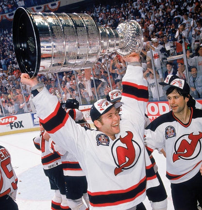 Martin Brodeur Signed New Jersey Devils Jersey (JSA) 3xStanley Cup Champ