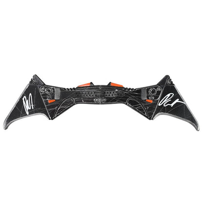 Robert Pattinson Autographed Factory Entertainment 2022 The Batman Batarang