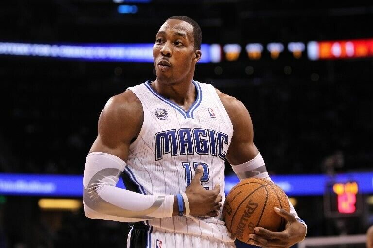 Dwight Howard Signed Orlando Magic Home Jersey (Beckett) 8xAll Star Center