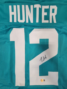 TRAVIS HUNTER AUTOGRAPHED SIGNED PRO STYLE XL JERSEY W/ BECKETT QR