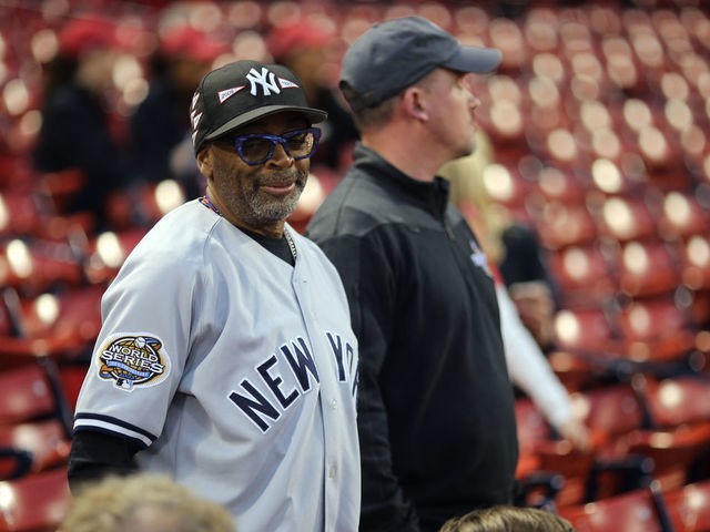 Spike Lee Signed New York Yankees Home Pinstriped Jersey (Beckett) #1 Yankee Fan